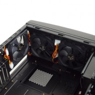 リアファンとトップファン…出荷時搭載済み