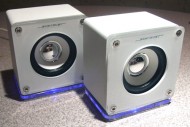 サントラスト　USB電力供給マルチメディア木製スピーカー　響　STCTL