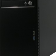 USB3.0ポート×1搭載
