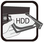 ◆ HDDをそのまま抜差
3.5インチSATA-HDDをそのまま着脱することができます。インナートレイは不要です。奥行きは17.5cmで、一般的なインナーカートリッジを使用するモービルラックより短く成っています。使用していない５インチベイを利用して、HDDの増設や、データドライブを交換してお使いいただく際に大変便利です。※ HDDの増設にはコンピューター（マザーボード）に使用していないSATAポートが必要です。